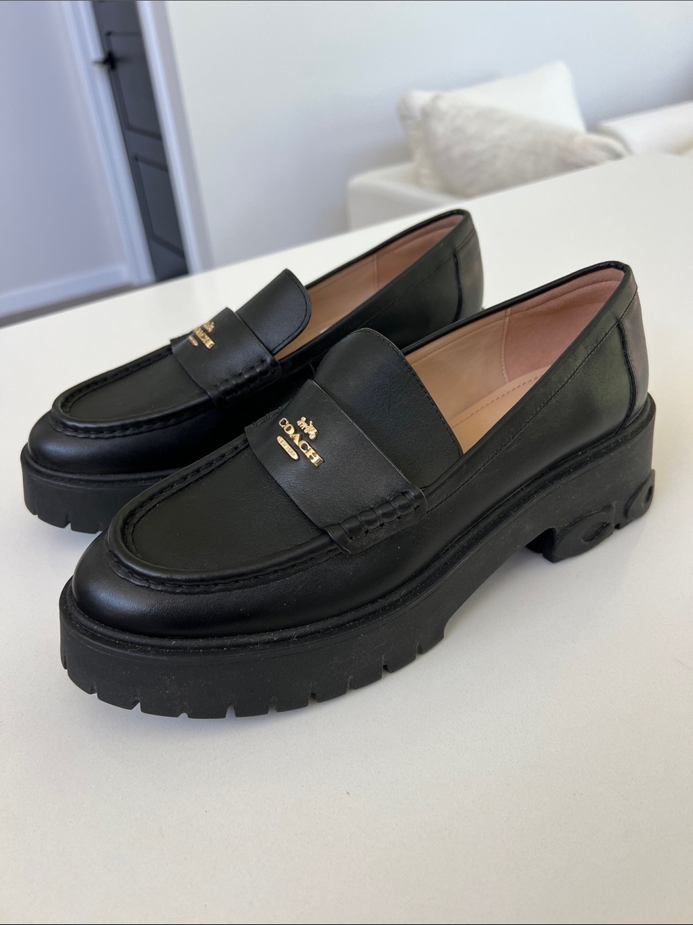 Coach ruthie black leather chunky loafers 8.5